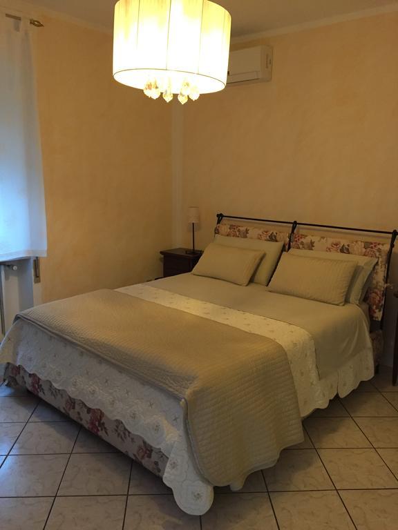 B&B Villa Lina Desenzano del Garda Exterior foto
