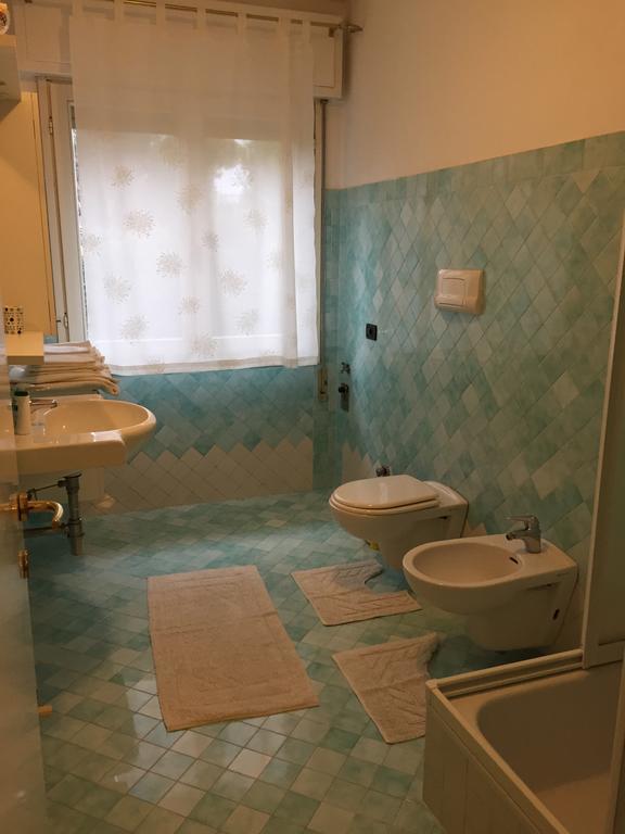 B&B Villa Lina Desenzano del Garda Exterior foto
